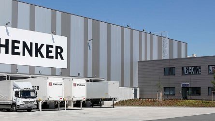 Vom neuen Shared Logistics Center bietet DB Schenker weltweite Beschaffungs- und Produktionslogistik sowie internationale Distribution an. © Schenker Deutschland AG/Stefan Sämmer