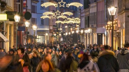 An Weihnachten wird der meiste Umsatz gemacht – eine große Herausforderung für die Logistik © eyetronic / adobe.stock.com