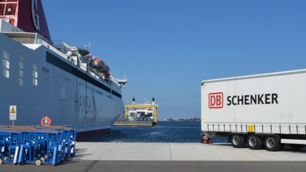 Neue Fährverbindung zwischen Rostock und Stockholm: Die Kombination von Straße und Seeweg spart Zeit und reduziert Emissionen. © DB Schenker