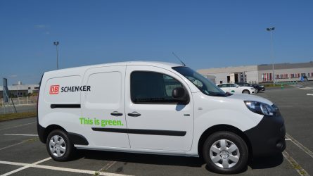 Nouveaux véhicules de services électriques